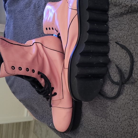 AGL Pink Patent Leather Biker Boots 9.5 - Picture 4 of 4